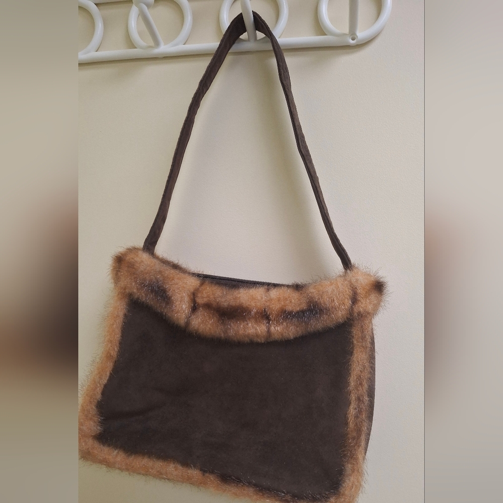 Handbag - Picture 1 of 6